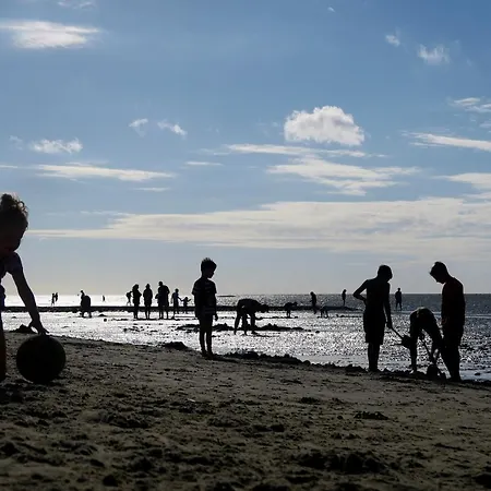Luettje Huus Frieda Mit Strandkorb Am Von Mai Bis September Διαμέρισμα *