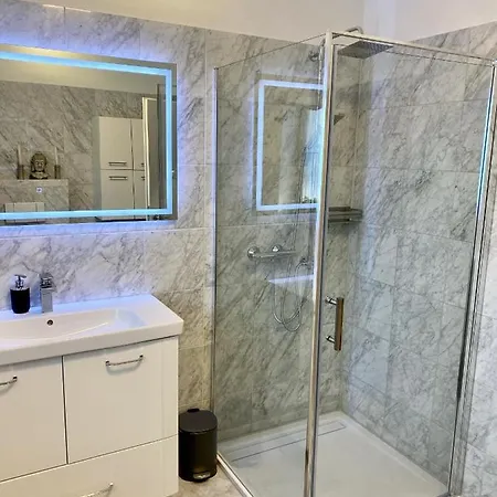 Luettje Huus Frieda Mit Strandkorb Am Von Mai Bis September דירה קושהאבן