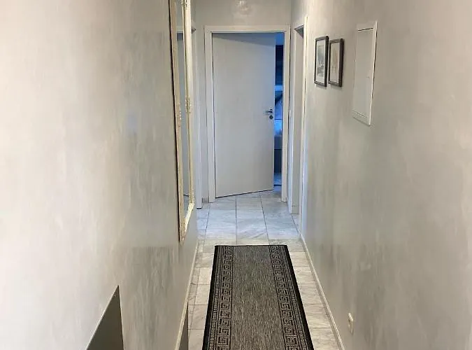 Luettje Huus Frieda Mit Strandkorb Am Von Mai Bis September 库克斯港